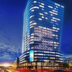Urban Elite Private 2 Person Jacuzzi Hanza Tower